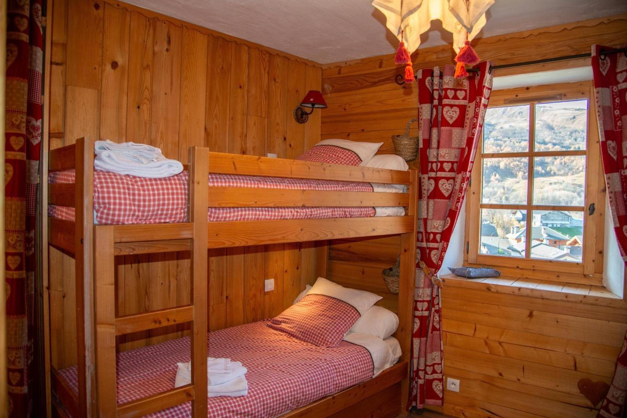 Вілла Chalet Cosy Pour 13 Sauna Сен-Мартен-де-Бельвіль Екстер'єр фото