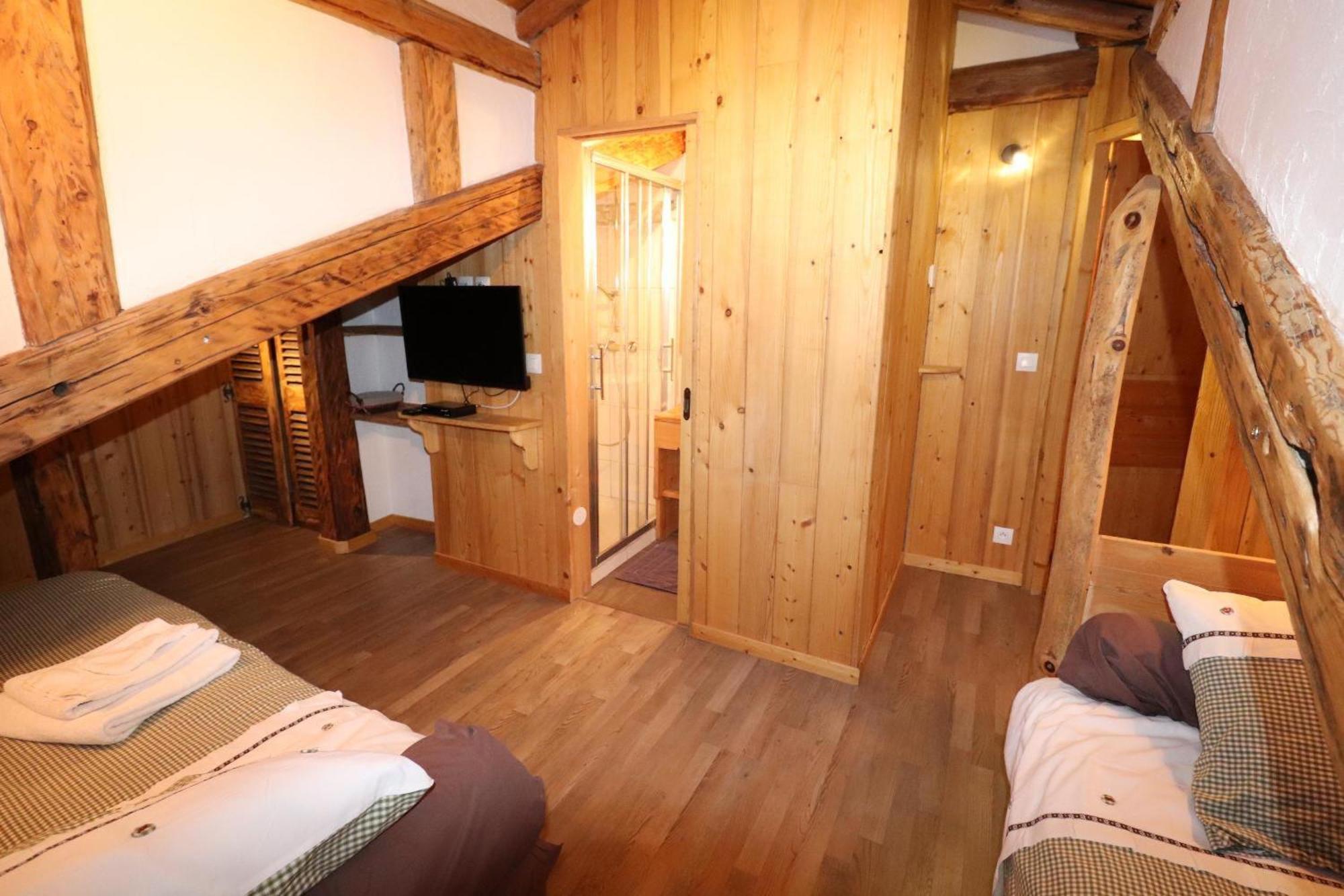 Вілла Chalet Cosy Pour 13 Sauna Сен-Мартен-де-Бельвіль Екстер'єр фото